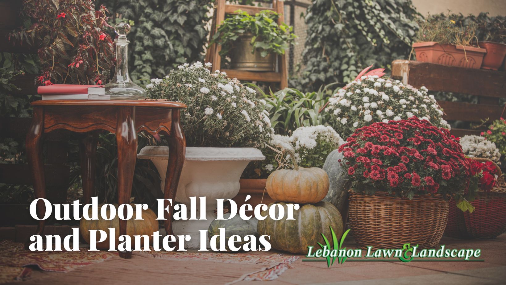 Outdoor Fall Décor and Planter Ideas